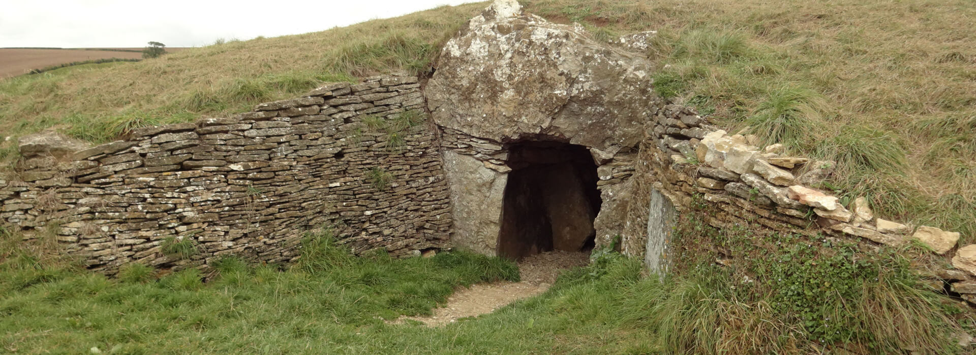 Stoney Littleton Long Barrow